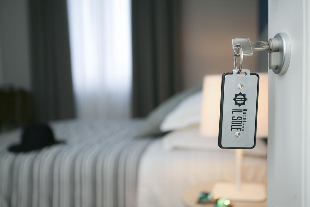 Hotel Il Sole Έμπολι Δωμάτιο φωτογραφία